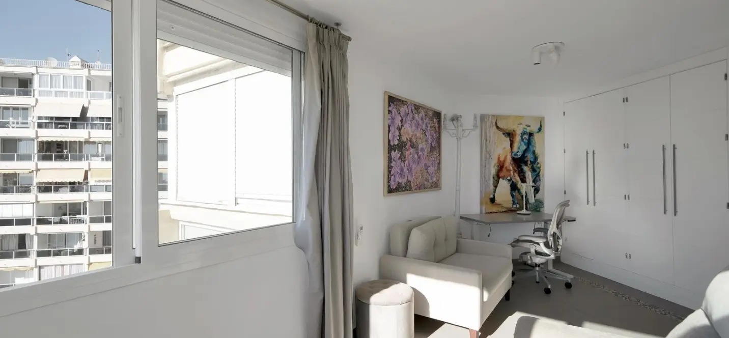 Продажа апартаментов на среднем этаже в Marbella 3