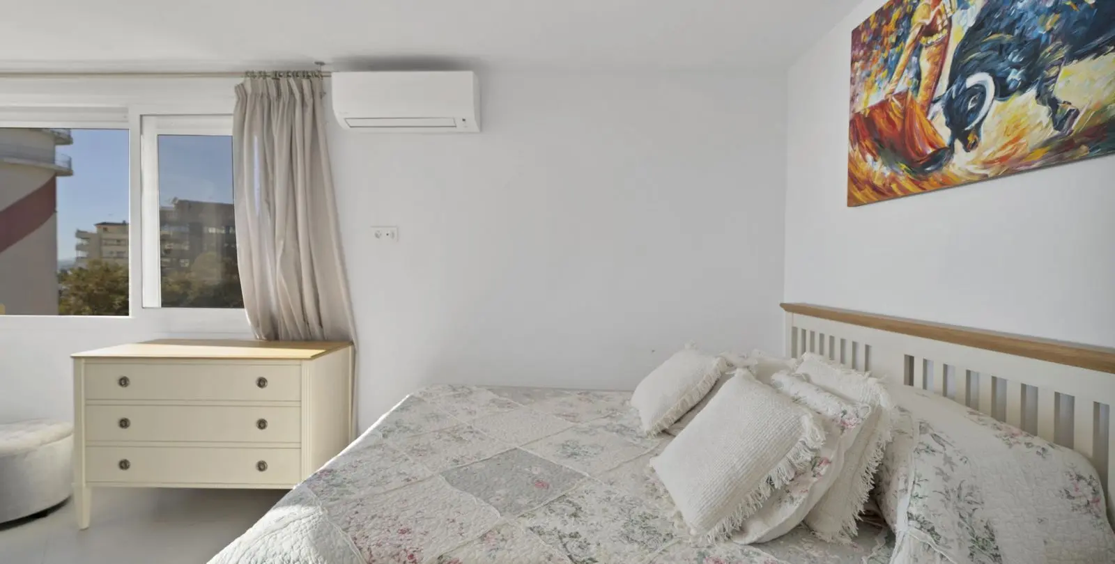 Venta de apartamento en planta media en Marbella 17