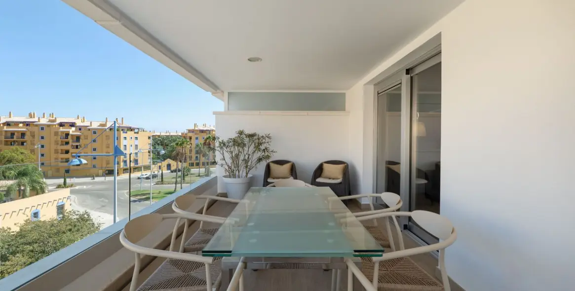 Venta de ático en San Pedro de Alcántara 14