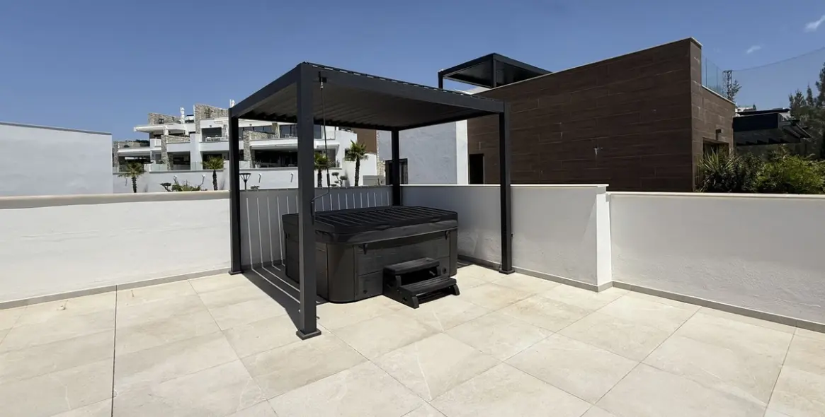 Продажа пентхауса в Cabopino 4