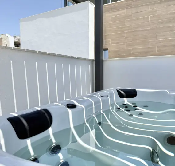 Venta de ático en Cabopino