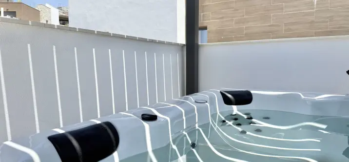 Venta de ático en Cabopino 4