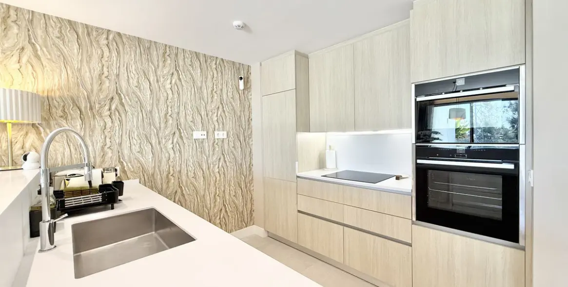 Продажа пентхауса в Cabopino 13