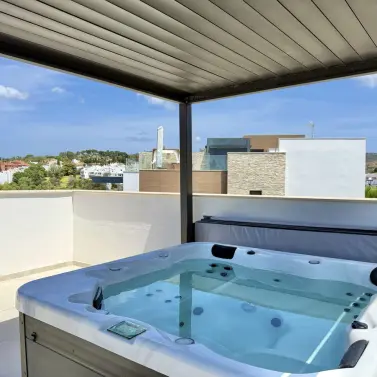 Sale of penthouse in Cabopino