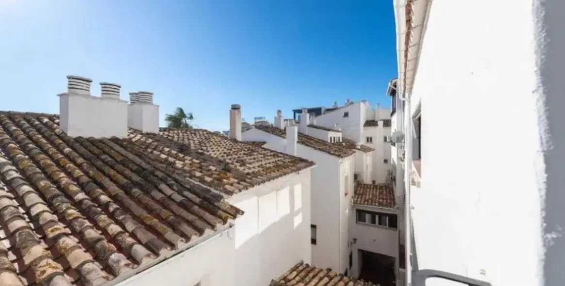 Продажа апартаментов на среднем этаже в Puerto Banús 7