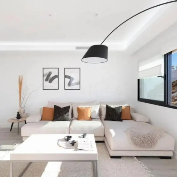 Venta de apartamento en planta media en Puerto Banús