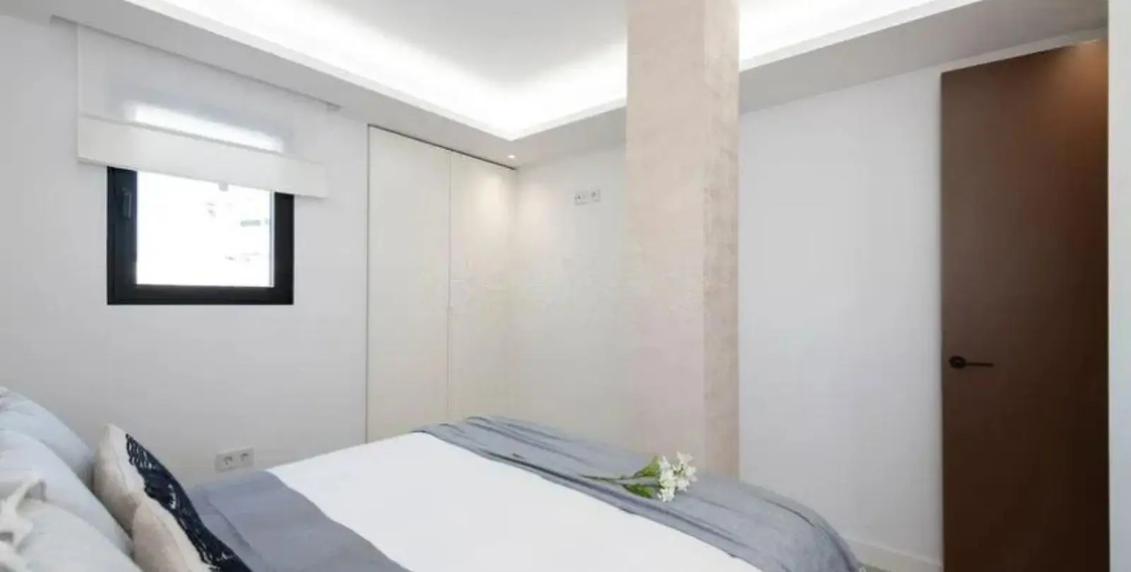 Sale of middle floor apartment in Puerto Banús 16