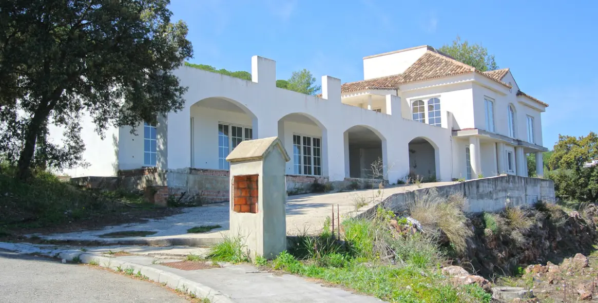 Sale of detached villa in Alhaurín el Grande 2