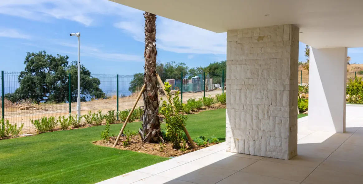 Sale of ground floor apartment in Ojén 57
