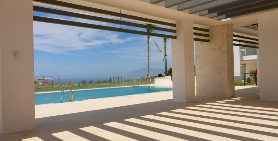 Sale of ground floor apartment in Ojén 85