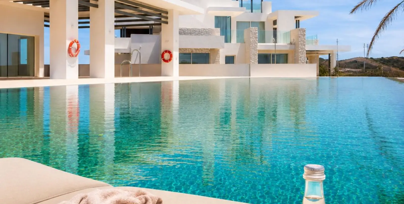 Sale of ground floor apartment in Ojén 1