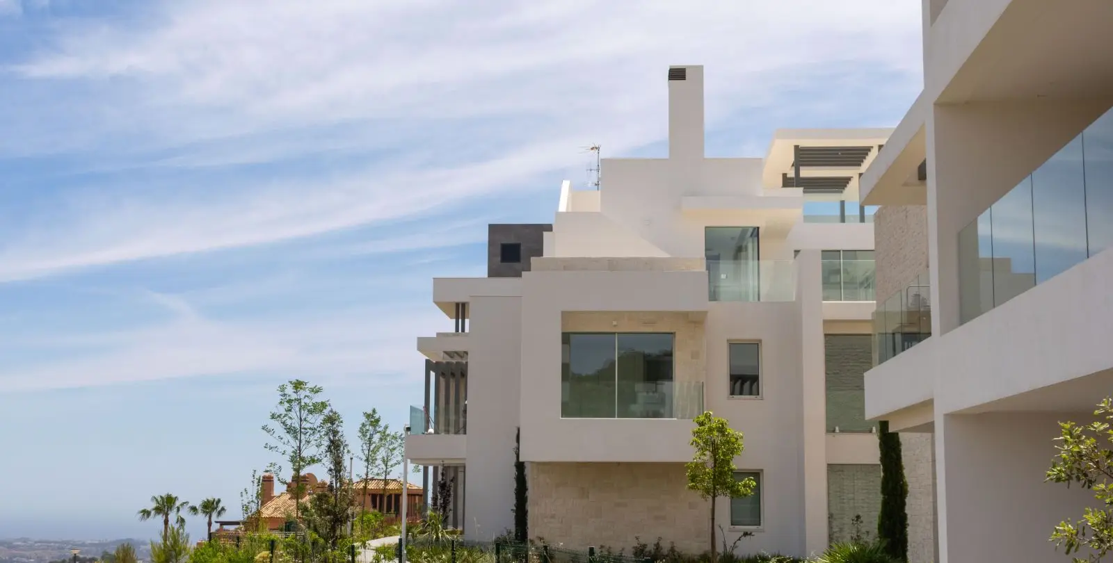 Sale of ground floor apartment in Ojén 17