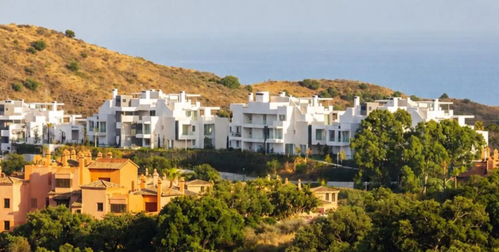 Sale of ground floor apartment in Ojén 21