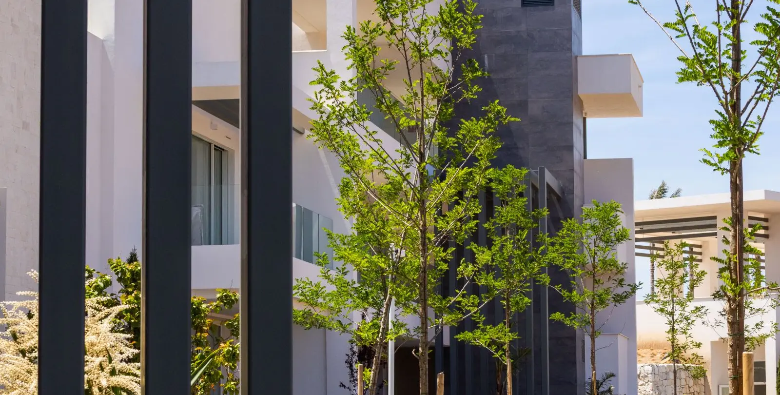 Sale of ground floor apartment in Ojén 31