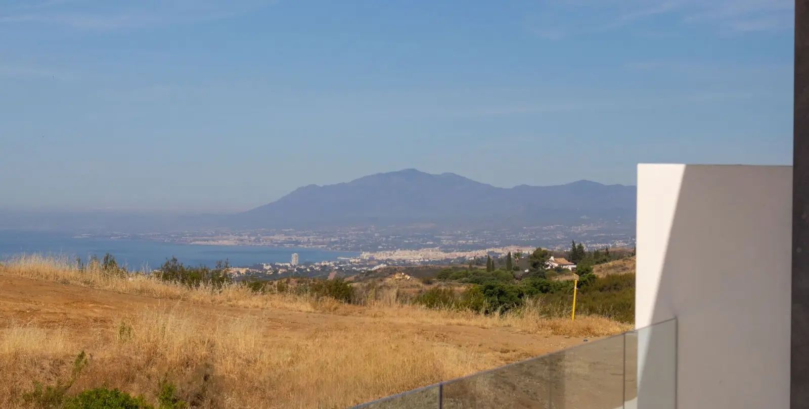 Sale of ground floor apartment in Ojén 71