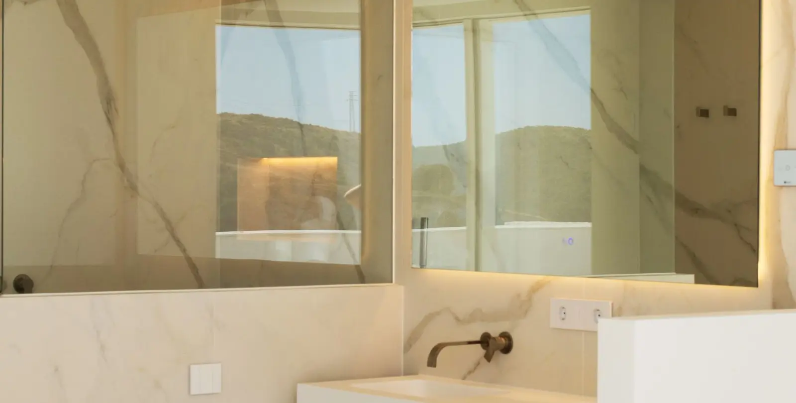 Sale of ground floor apartment in Ojén 88