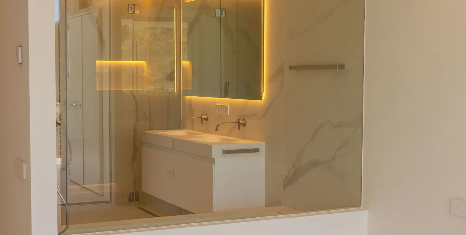 Sale of ground floor apartment in Ojén 90
