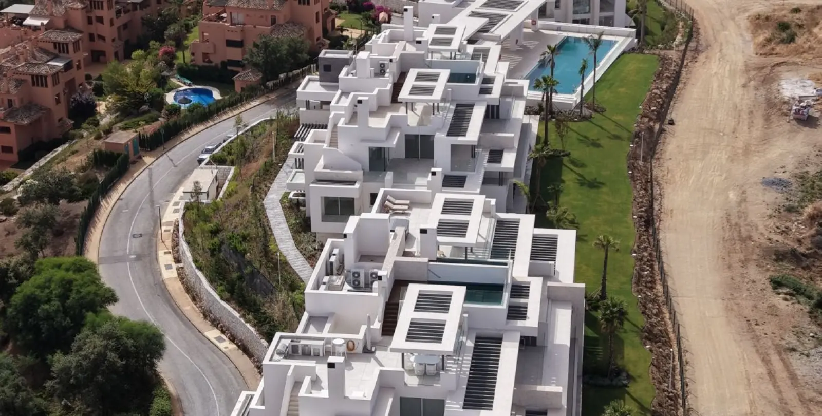 Venta de apartamento en planta baja en Ojén 54