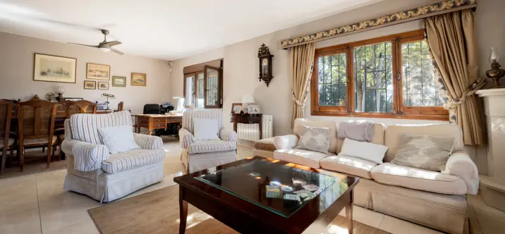 Продажа  отдельно стоящей виллы в San Enrique 3