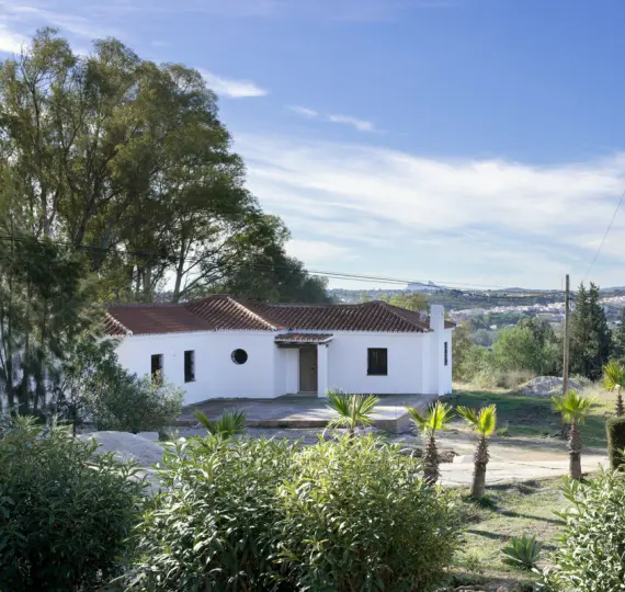 Продажа  отдельно стоящей виллы в San Enrique