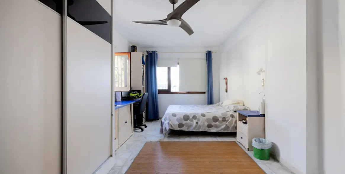 Продажа  отдельно стоящей виллы в San Enrique 15