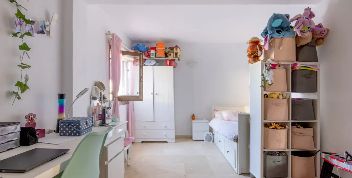 Продажа  отдельно стоящей виллы в San Enrique 17