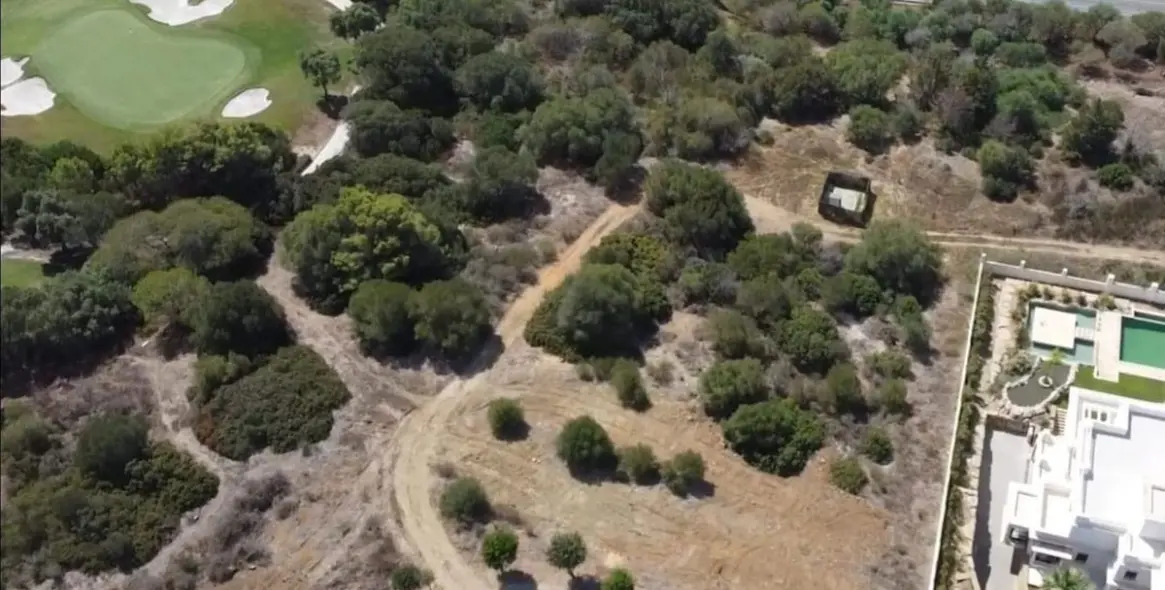 Venta de parcela residencial en Sotogrande 2