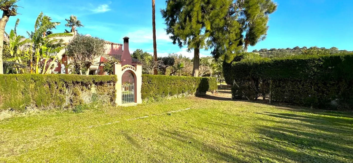 Sale of finca - cortijo in Estepona 4