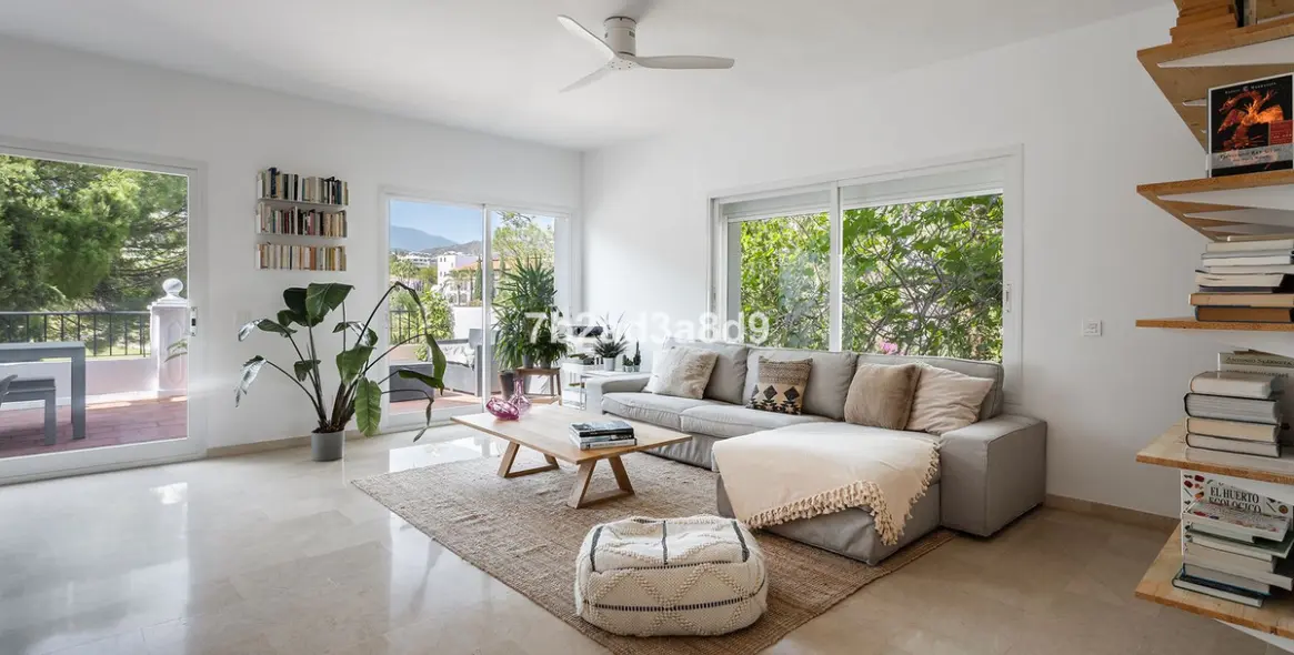 Продажа таунхауса в La Quinta 1