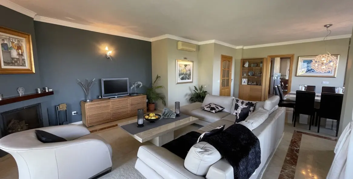 Sale of finca - cortijo in Monda 10