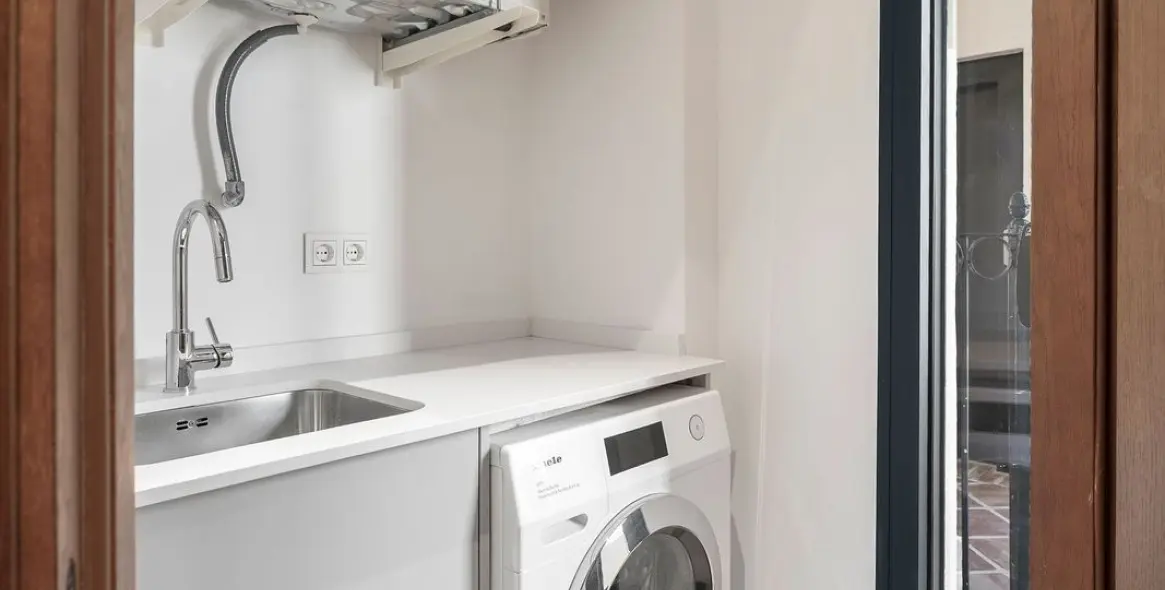 Sale of middle floor apartment in Nueva Andalucía 22