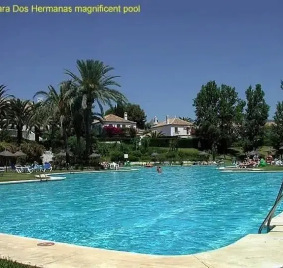 Продажа  отдельно стоящей виллы в Estepona