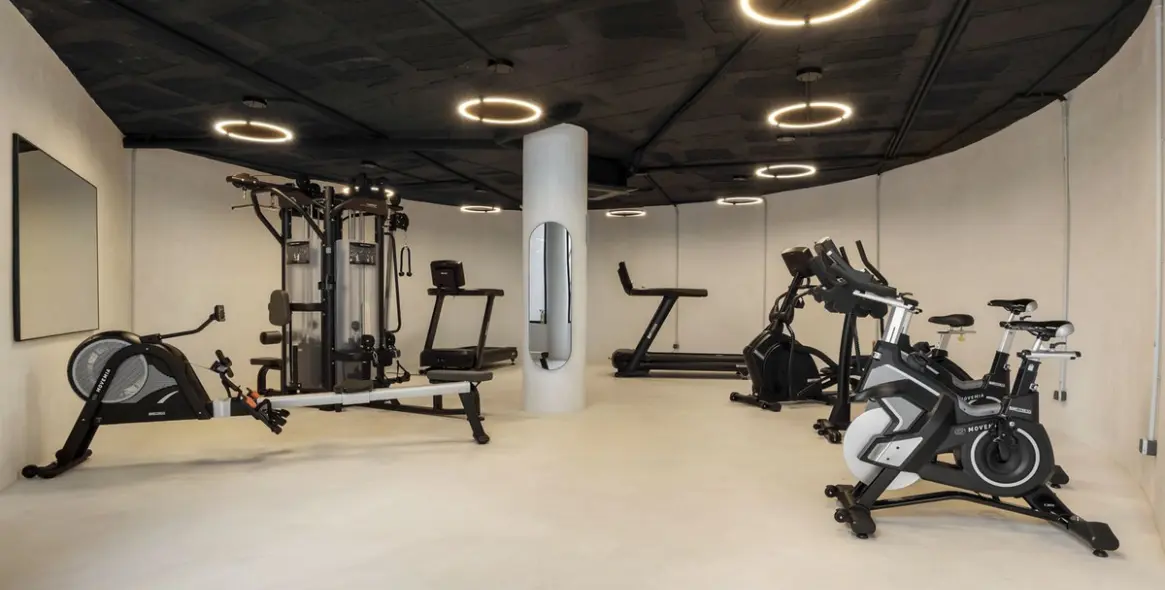 Sale of middle floor apartment in Aloha 24