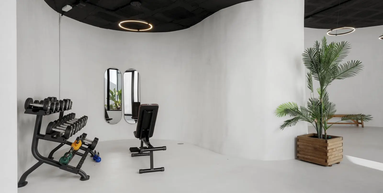 Sale of middle floor apartment in Aloha 25
