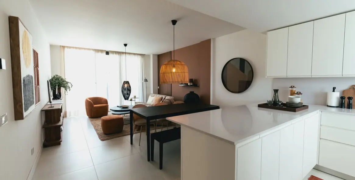 Продажа двухуровневого пентхауса в Higueron 7