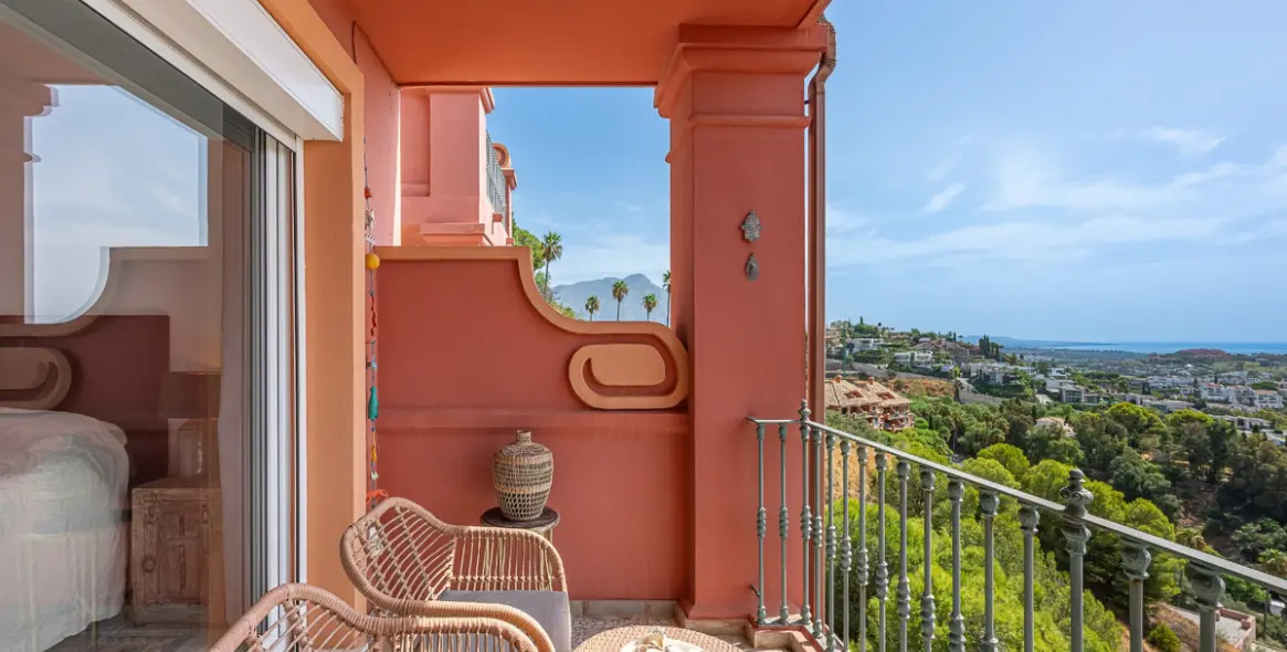 Venta de dúplex en Monte Halcones 40