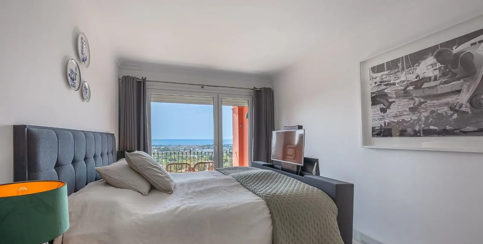 Sale of duplex in Monte Halcones 22