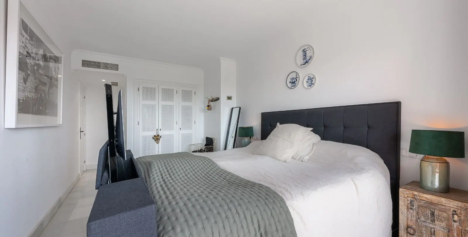 Sale of duplex in Monte Halcones 24