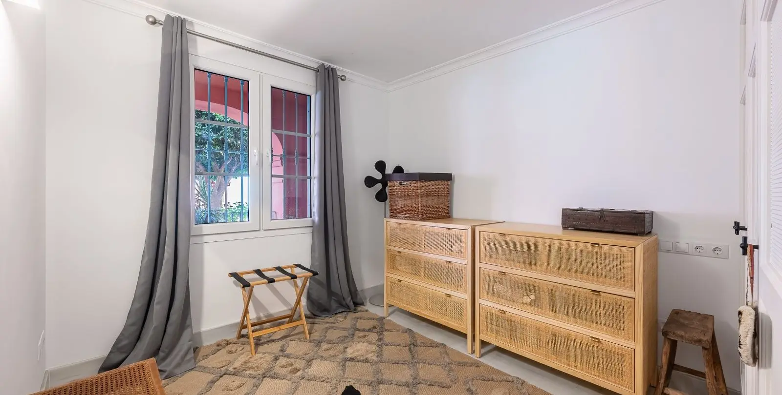 Sale of duplex in Monte Halcones 25