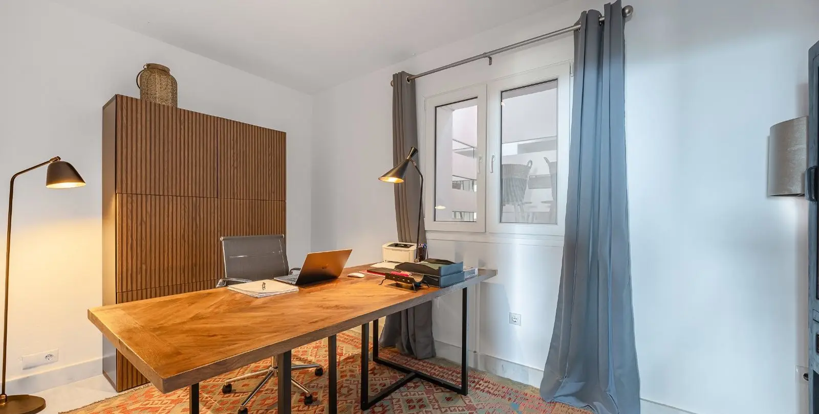 Sale of duplex in Monte Halcones 27