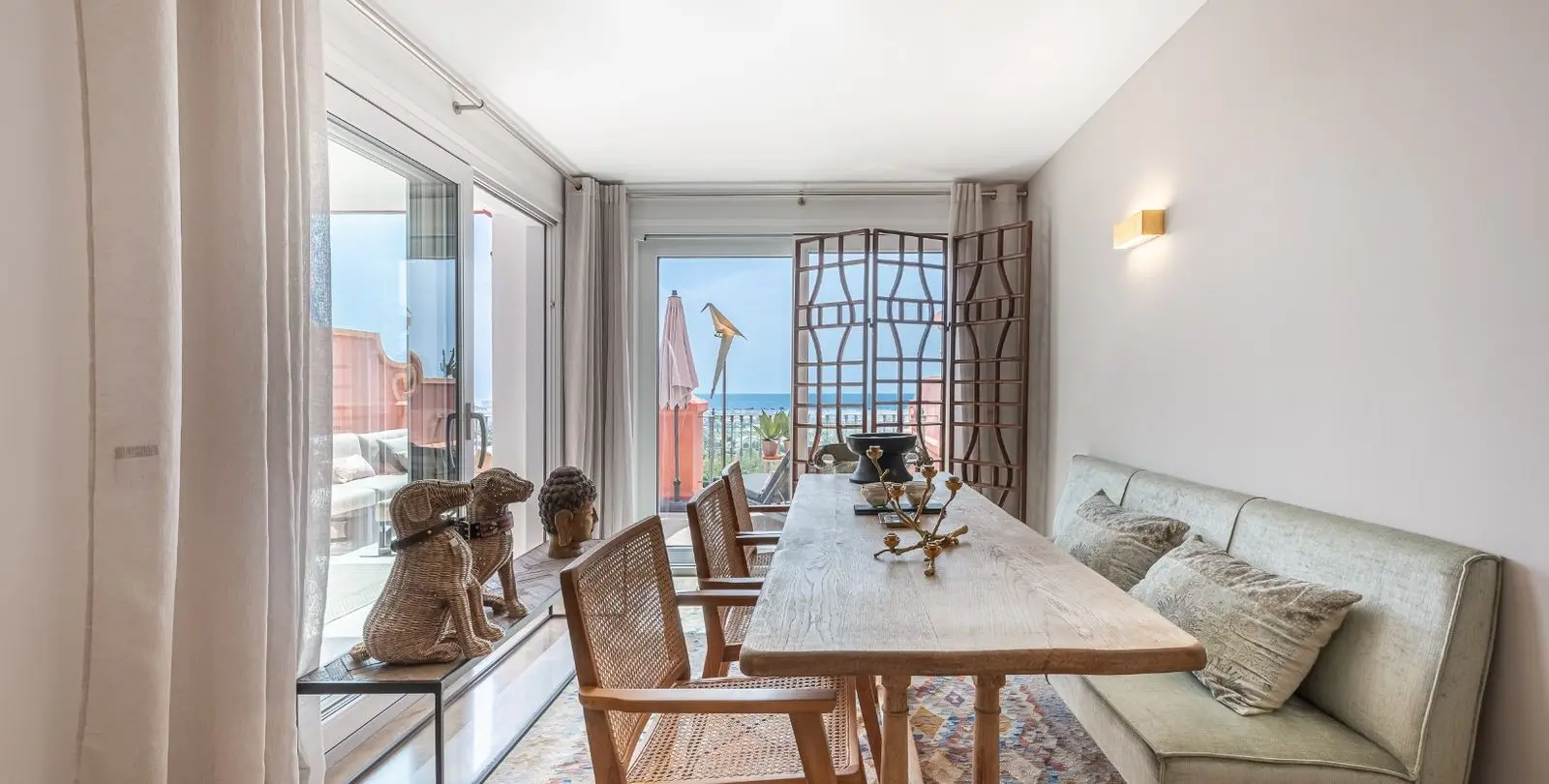 Sale of duplex in Monte Halcones 28