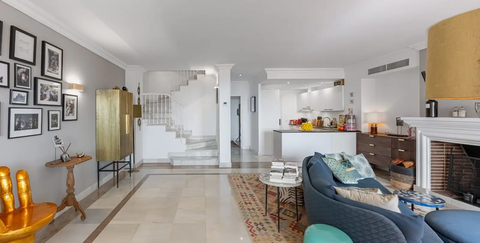 Sale of duplex in Monte Halcones 31