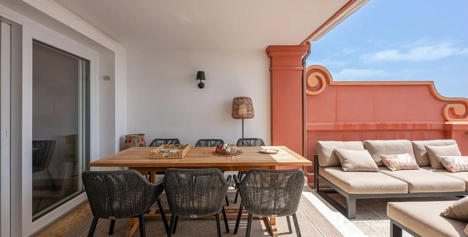 Sale of duplex in Monte Halcones 39