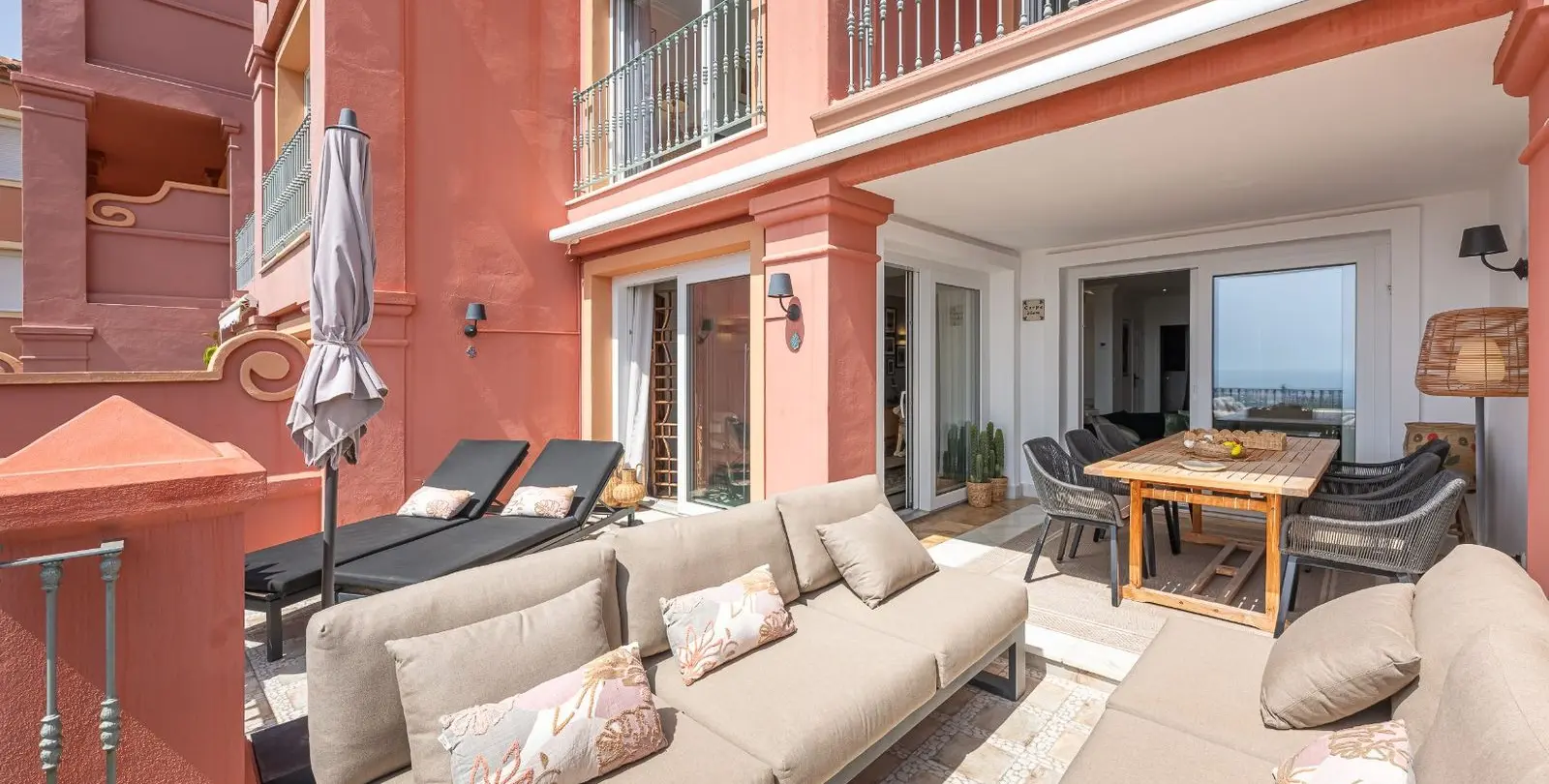 Sale of duplex in Monte Halcones 45