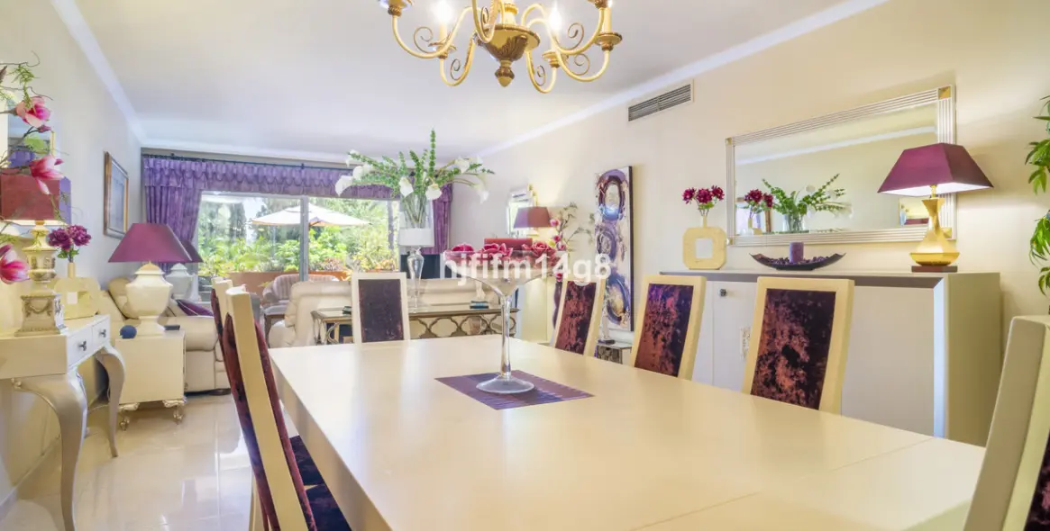 Продажа апартаментов на первом этаже в Puerto Banús 8