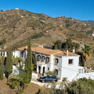 Sale of detached villa in Torrox