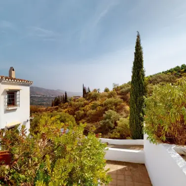 Sale of detached villa in Torrox