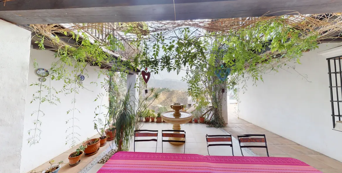 Sale of detached villa in Torrox 18