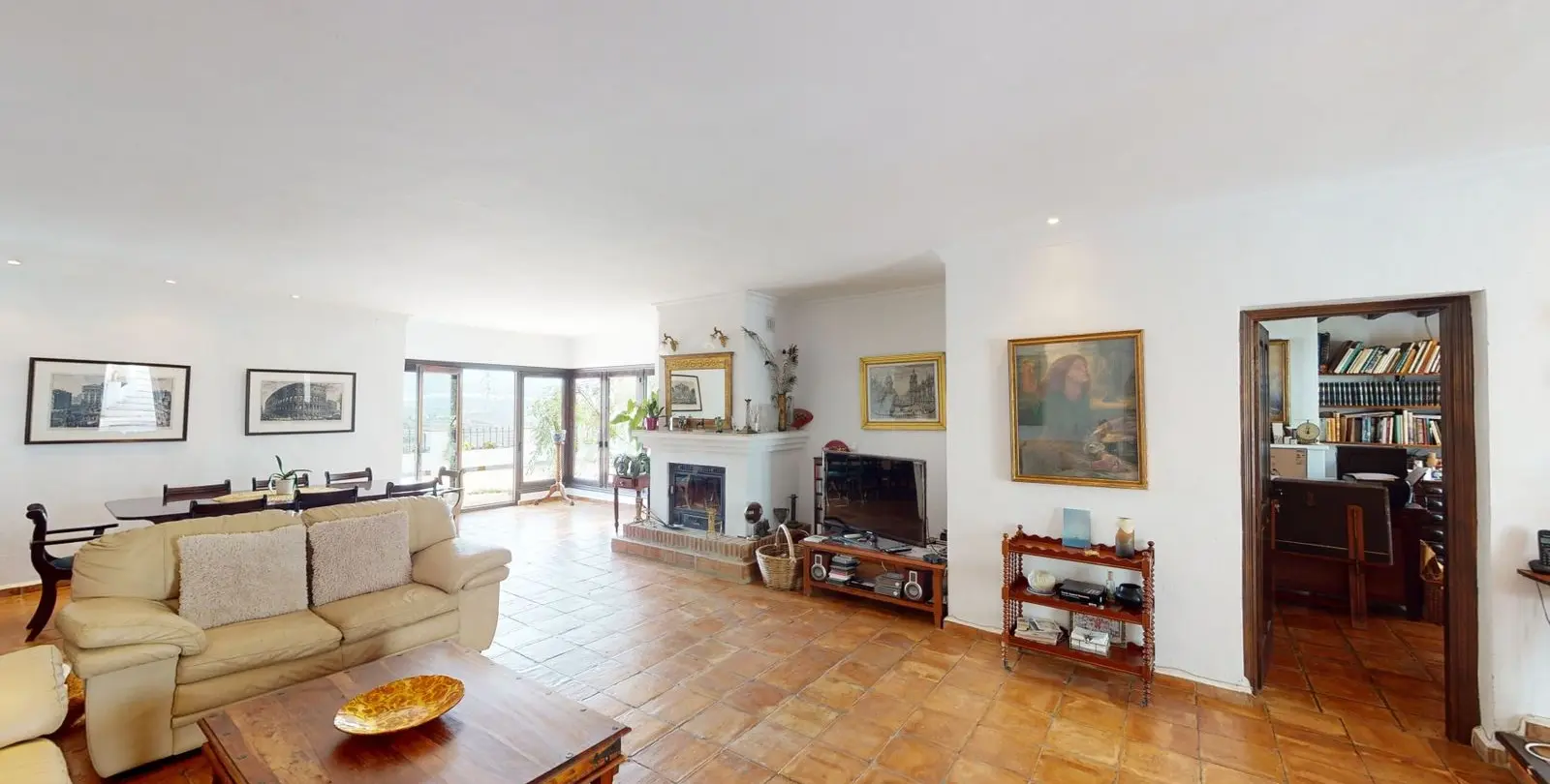 Sale of detached villa in Torrox 8