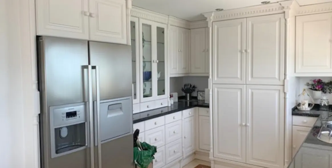 Sale of penthouse in Estepona 29